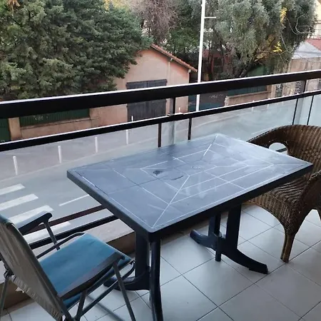 Apartmán Riviera - Balcony - 2min To - Ac - Wifi - Pool *