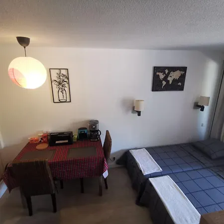 Apartmán Riviera - Balcony - 2min To - Ac - Wifi - Pool