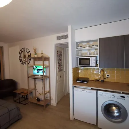 Riviera - Balcony - 2min To - Ac - Wifi - Pool Appartement